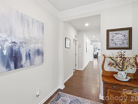 4th image of 3162 Windhaven Ln #117