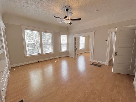 4th image of 1237 G St #2