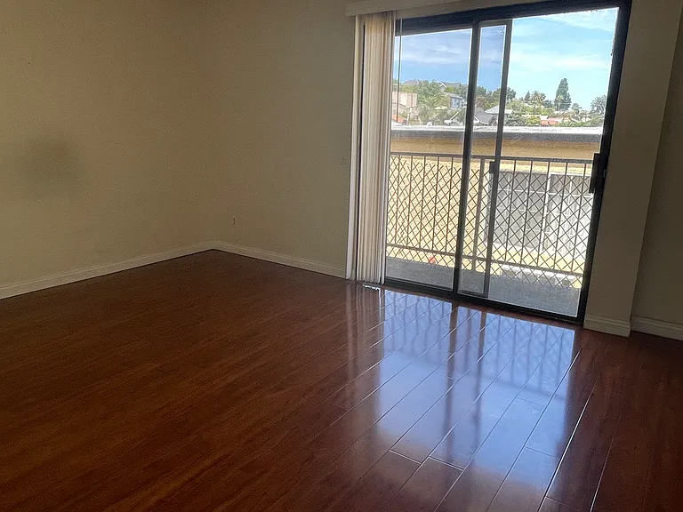 1285 Vin Scully Ave #1 — Photo 8