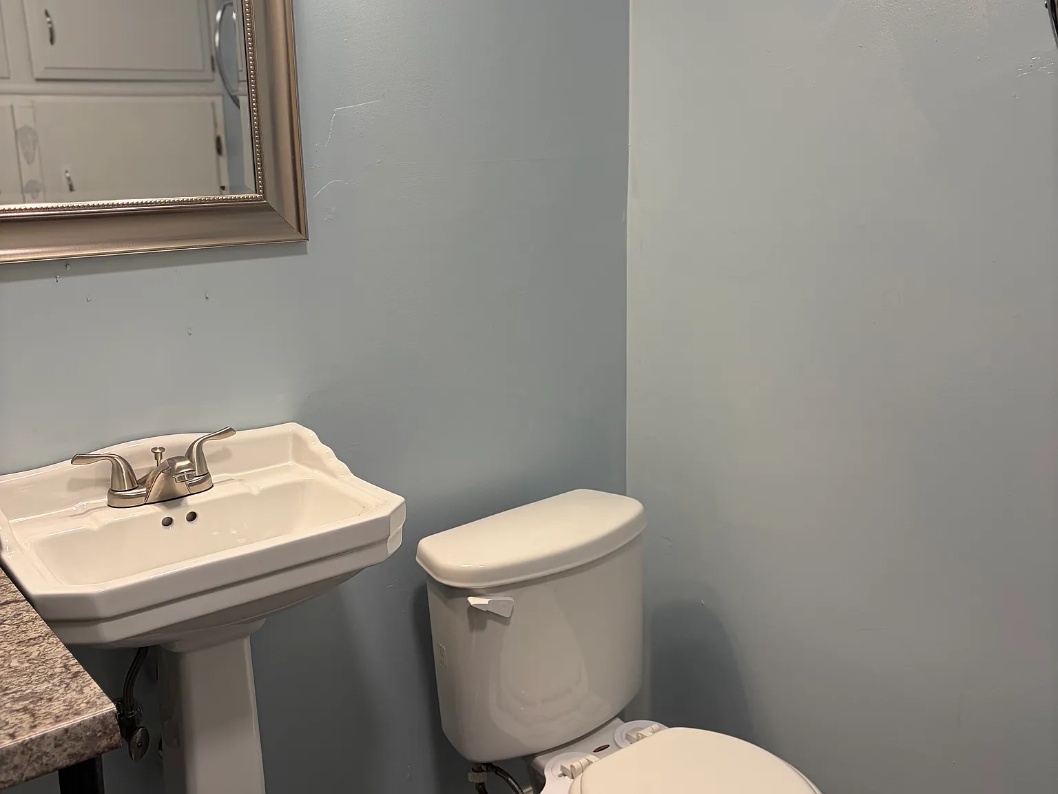 3 bed, 2.5 bath, 1400 sqft, $3,000 — Photo 4