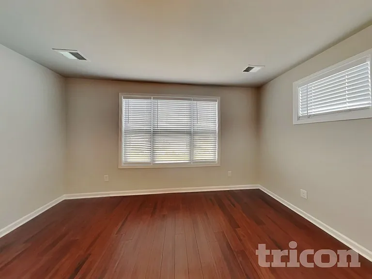 314 Imperial Ct — Photo 5