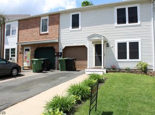 12 Ramapo Way, Washington, NJ 07882