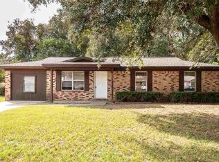 4611 Southern Pl, Pace, FL 32571