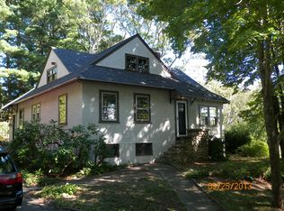 11 Old Glen Charlie Rd, East Wareham, MA 02538