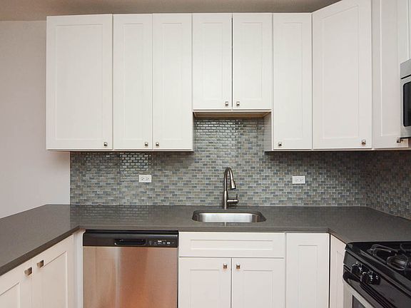 4th image of 2834 W Palmer St APT 307