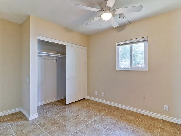 16054 Grand Ave #B — Photo 14