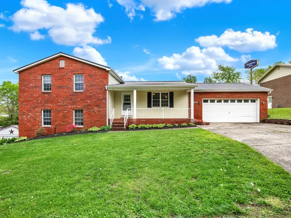 1568 E Algonquin Dr, Maysville, KY 41056