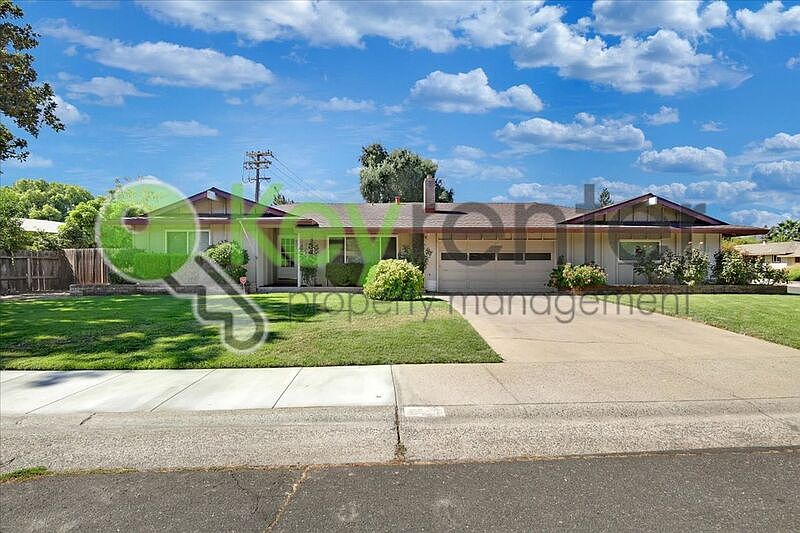 1st image of 6500 Lake Park Dr