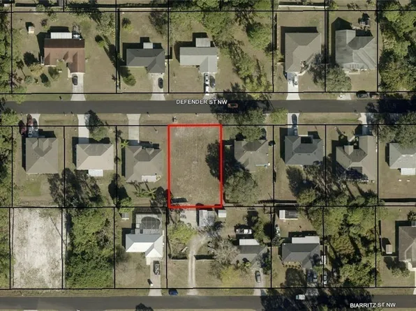 1358 Defender St NW, Palm Bay, FL 32907