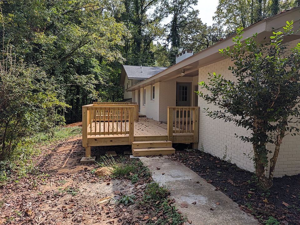2nd image of 2063 Canton Rd