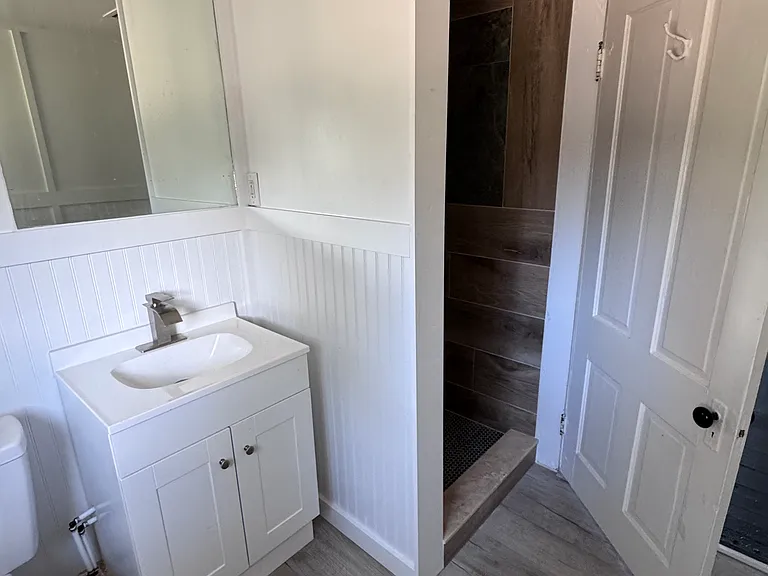 204 W Wisconsin Ave #3 — Photo 7