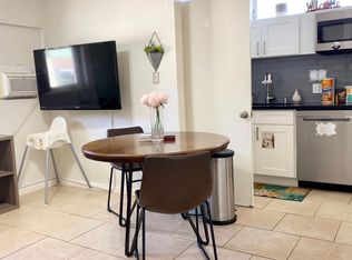1095 Luehu St, Pearl City, HI 96782