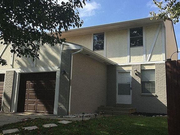 3rd image of 7581 Bella Dr