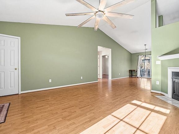 5th image of 224 Rio Way