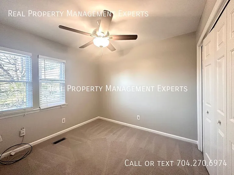2739 Von Thuringer Ct — Photo 10