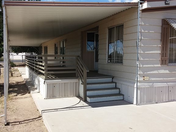 3rd image of 2925 E Sierra Vista Ave