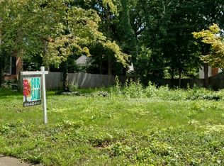 2220 Anderson Dr SE, East Grand Rapids, MI