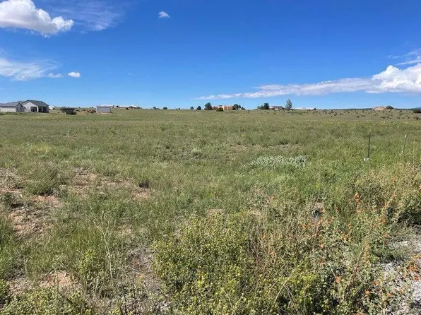 11 Thousand Hills Rd, Edgewood, NM 87015