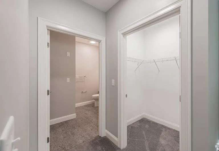 149 Main LCC — Photo 13