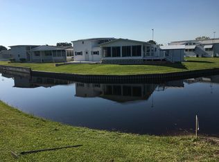 5261 Island View Cir S, Polk City, FL 33868