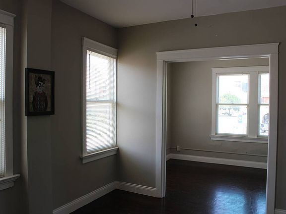 3rd image of 628 S Saint Marys St Ste 204