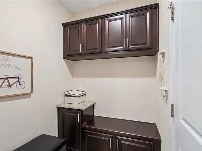 4470 Skylark Ln — Photo 20