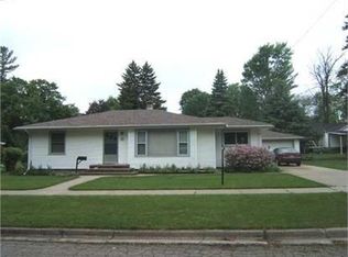 506 S Ottawa St, Saint Johns, MI 48879