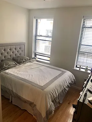 Rented by Warren T Real Estate Corp. | media 15