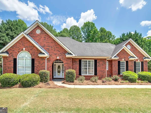 139 Marshas Vineyard, Hampton, GA 30228