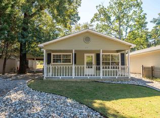 207 Kleinshore Rd, Hot Springs, AR 71913