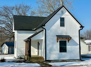 1050 N Main St, Tipton, IN 46072