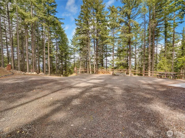 170 Pumphouse Hill Road, Cle Elum, WA 98922