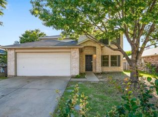 12204 Worchester Dr, Crowley, TX 76036