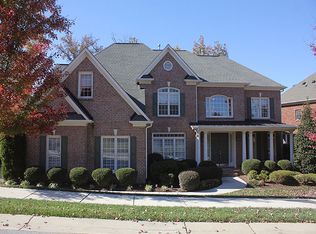 11725 Wake Bluff Dr, Raleigh, NC 27614