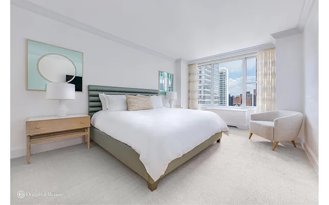 Rented by Douglas Elliman | media 16