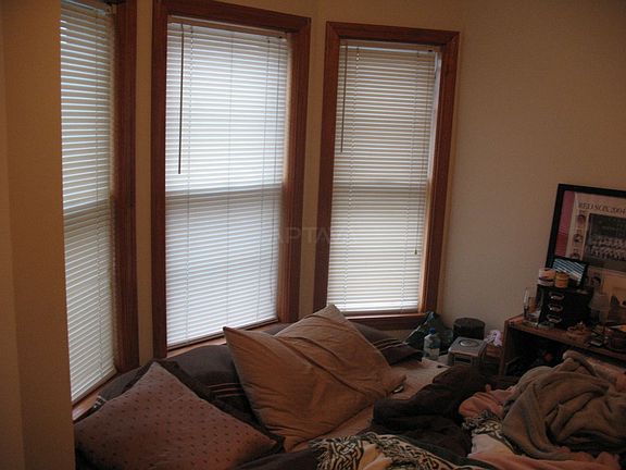 5th image of 10 Evergreen Ave #1