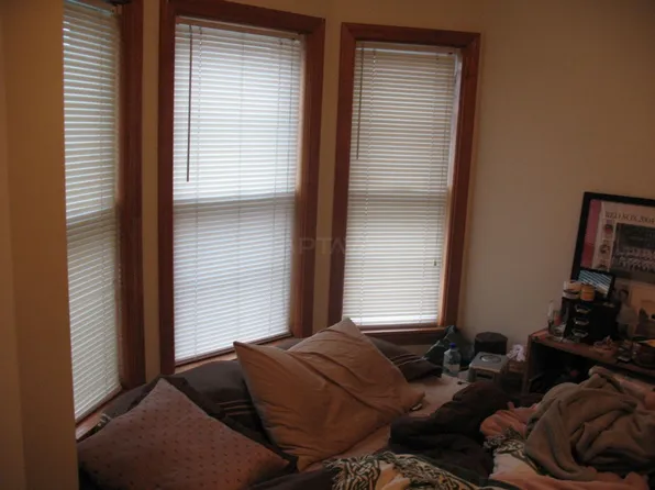 210 Prospect St #10, Cambridge, MA 02139