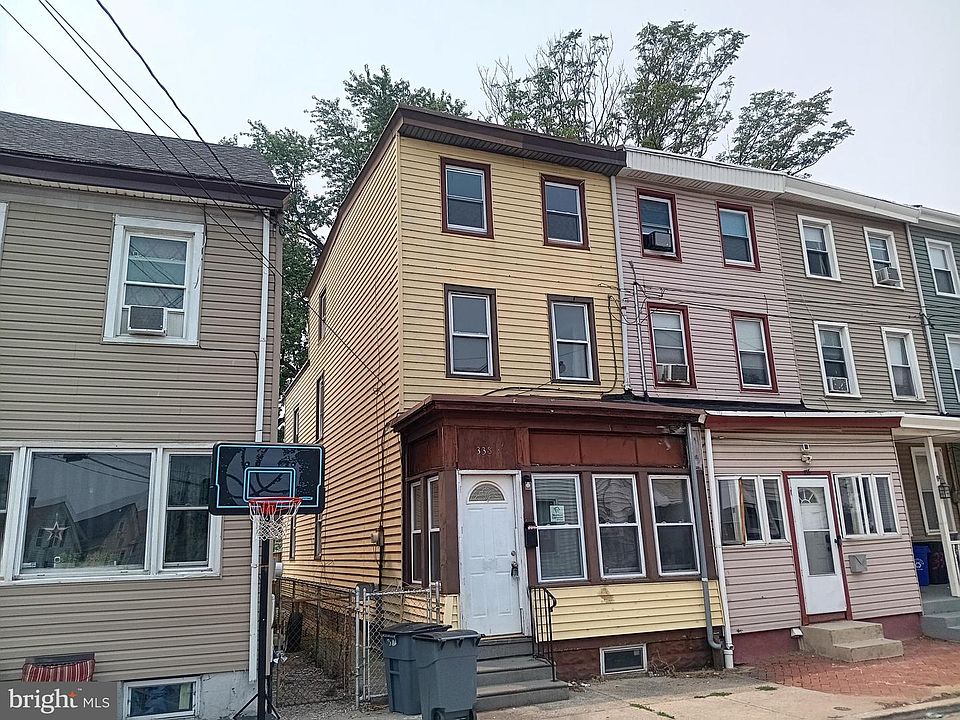 1st image of 338 Morris St