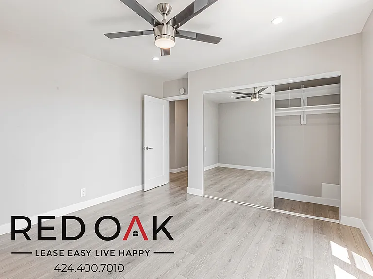 929 N Genesee Ave #6 — Photo 17