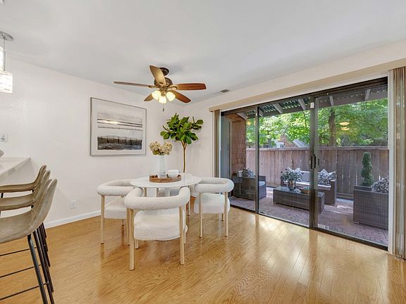 2nd image of 3005 La Terrace Cir