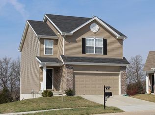 508 Palisades Dr, Saint Charles, MO 63301