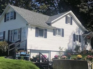 550 E Lake Rd, Penn Yan, NY 14527