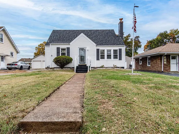 1515 Cottage Ave, Granite City, IL 62040
