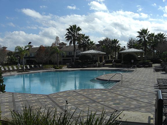 5th image of 6202 Miramonte Dr Unit 102