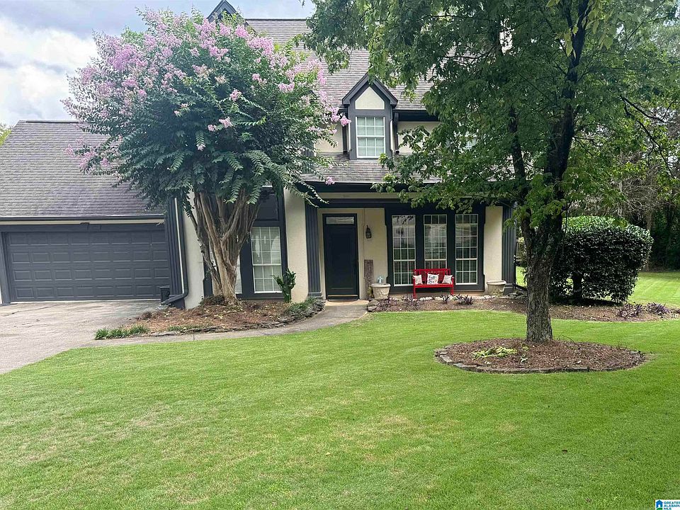 1st image of 228 Summer Brook Ln