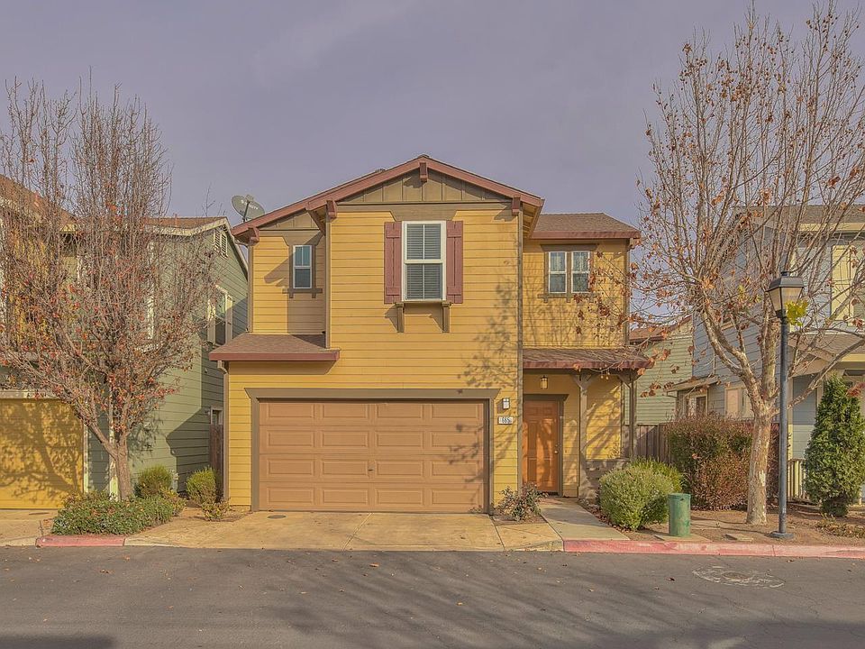 1st image of 665 Gardenia Pl