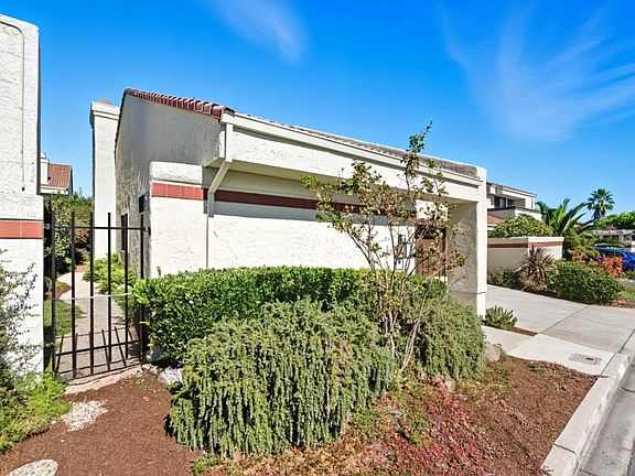4th image of 3 Lido Cir