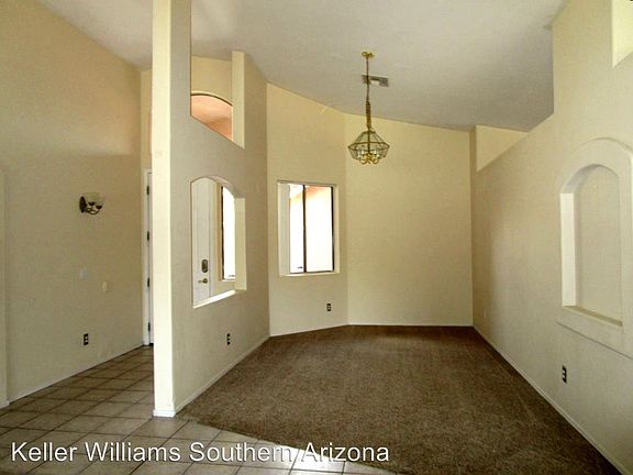 2nd image of 7558 S La Palma Ct