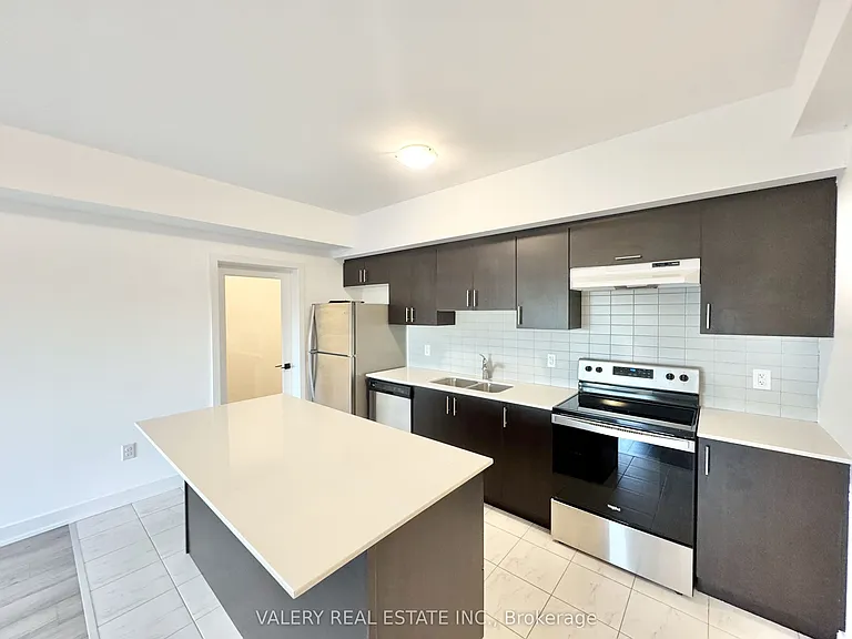 10 Culinary Ln #205 — Photo 2