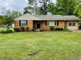 612 Drummond Rd SW, Huntsville, AL 35802